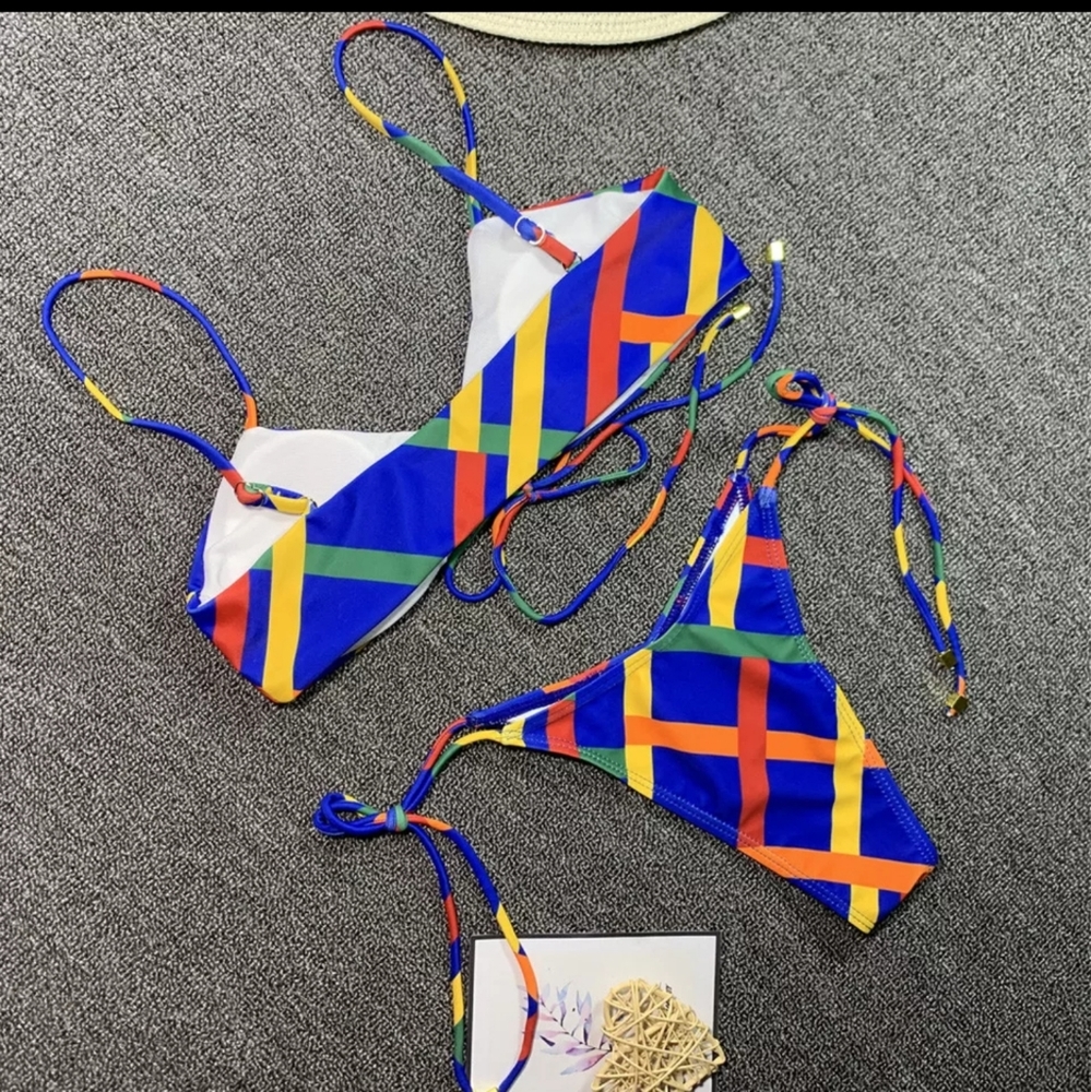 Beautiful Sexy Lace Up Print Bikini Set - Picture 7 of 8
